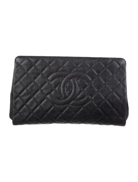 clutch in pelle con fasce intrecciate chanel|Chanel Clutches .